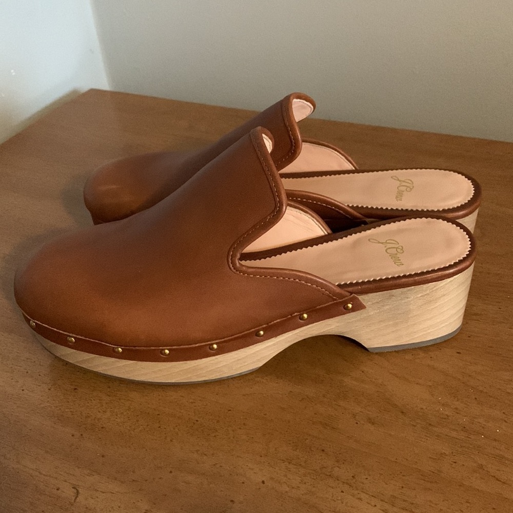 J. Crew clogs. Beautiful brown color. Size 7.5